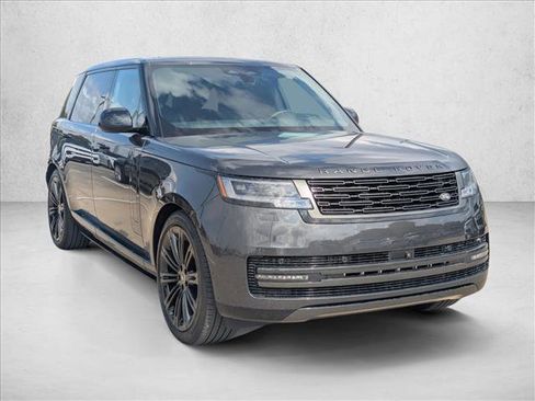 New 2025 Land Rover Range Rover Long Wheelbase SE image 7