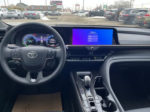 Certified 2026 Toyota Crown XLE image 12