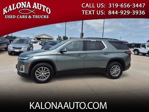 Used 2023 Chevrolet Traverse LT w/ LPO, Floor Liner Package AWD/4WD image 1