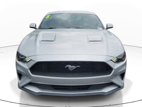 Used 2018 Ford Mustang EcoBoost image 2