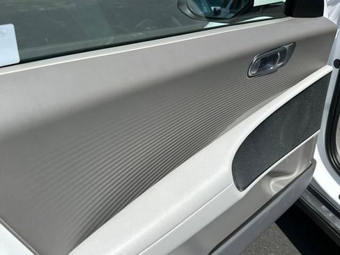 New 2025 Hyundai Ioniq 6 SEL image 10