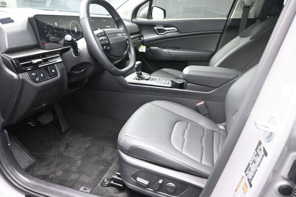 Used 2026 Kia Sportage SX FWD image 17