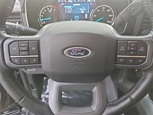 Used 2022 Ford F150 XLT w/ Equipment Group 302A High image 11