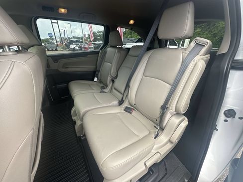 Used 2023 Honda Odyssey EX-L image 27