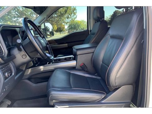 Used 2023 Ford F250 Lariat w/ Lariat Ultimate Package image 25