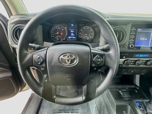 Used 2021 Toyota Tacoma SR AWD/4WD image 13