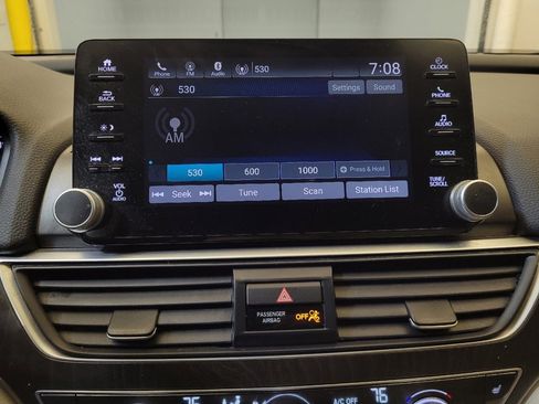 Used 2020 Honda Accord EX-L image 25