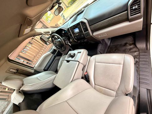 Used 2020 Ford F350 XL w/ Power Equipment Group image 29