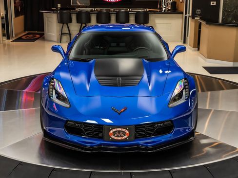 Used 2019 Chevrolet Corvette Z06 image 9