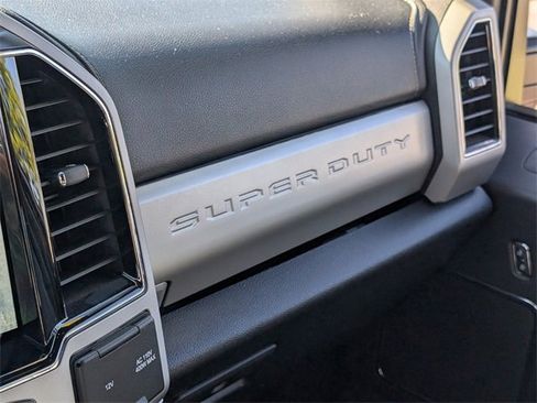 Used 2022 Ford F350 Lariat w/ Lariat Ultimate Package image 21