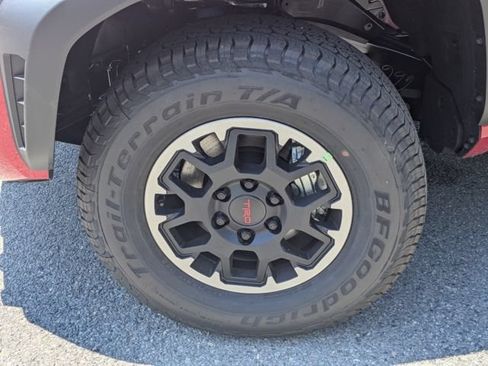 New 2026 Toyota Tacoma TRD Off-Road AWD/4WD image 12
