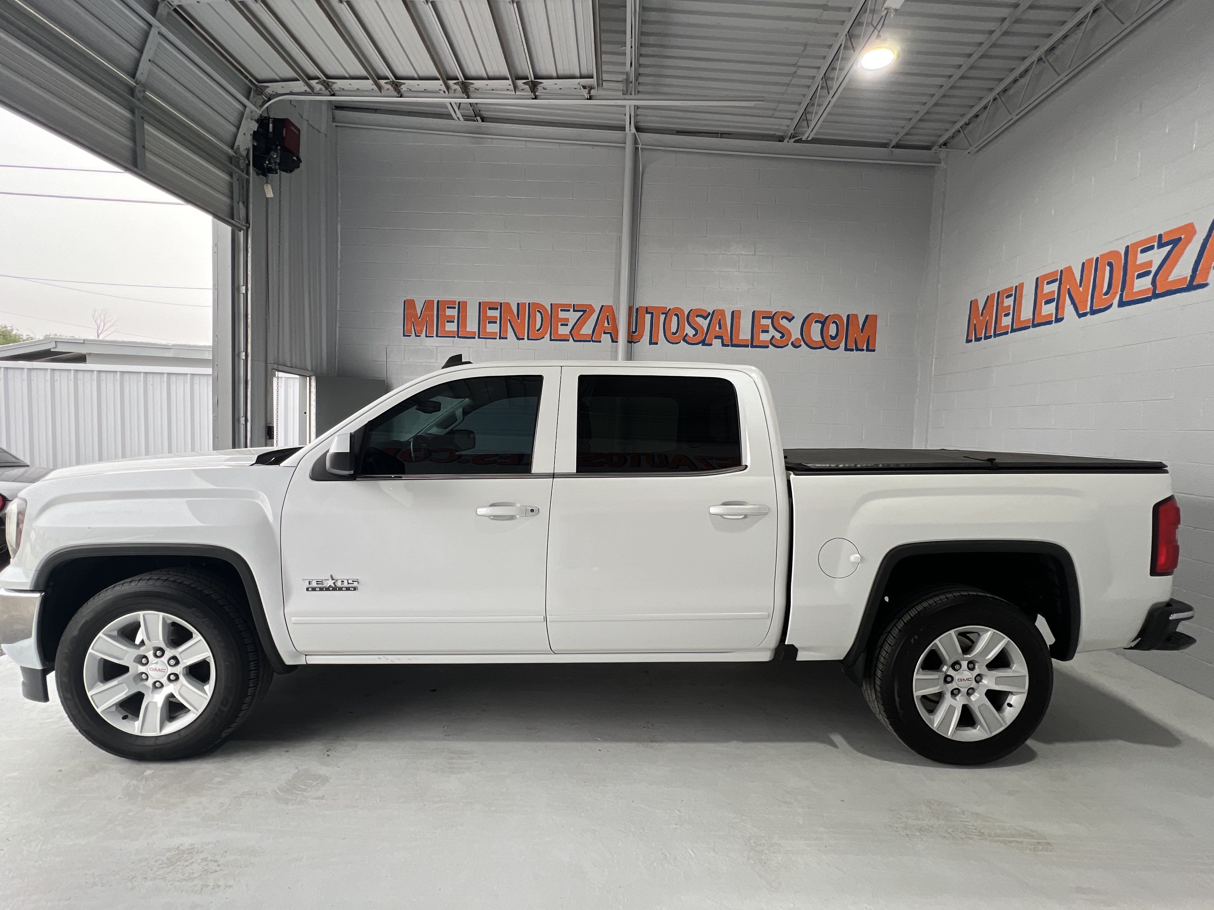 Used 2017 GMC Sierra 1500 SLE w/ Texas SLE Value Package RWD image 2