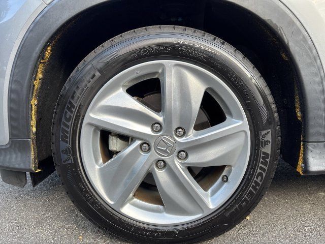 Used 2019 Honda HR-V EX-L image 10