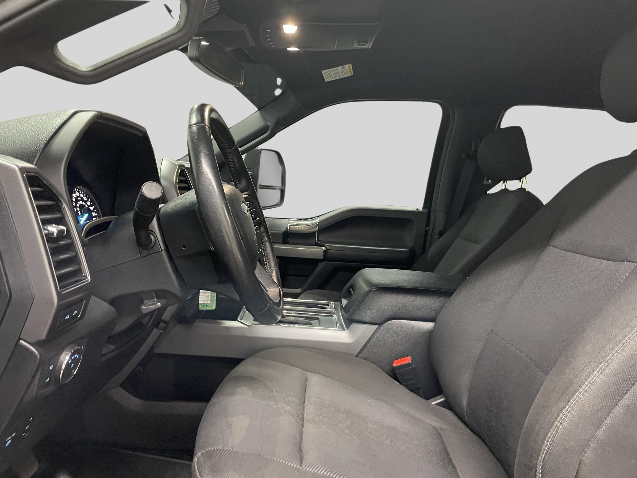 Used 2019 Ford F150 XLT w/ Equipment Group 302A Luxury AWD/4WD image 13