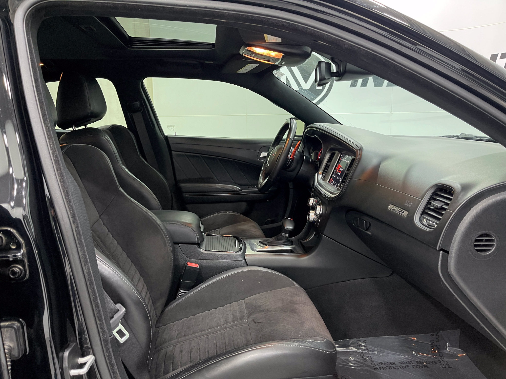 Used 2020 Dodge Charger Scat Pack w/ Daytona Edition Group RWD image 30