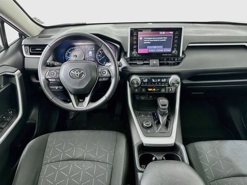 Certified 2020 Toyota RAV4 XLE w/ Convenience Package AWD/4WD image 23