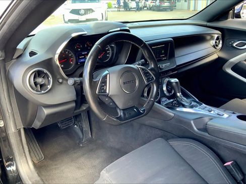 Used 2019 Chevrolet Camaro LT image 16