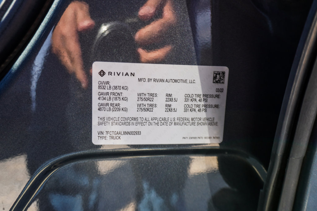 Used 2022 Rivian R1T Launch Edition AWD/4WD image 30