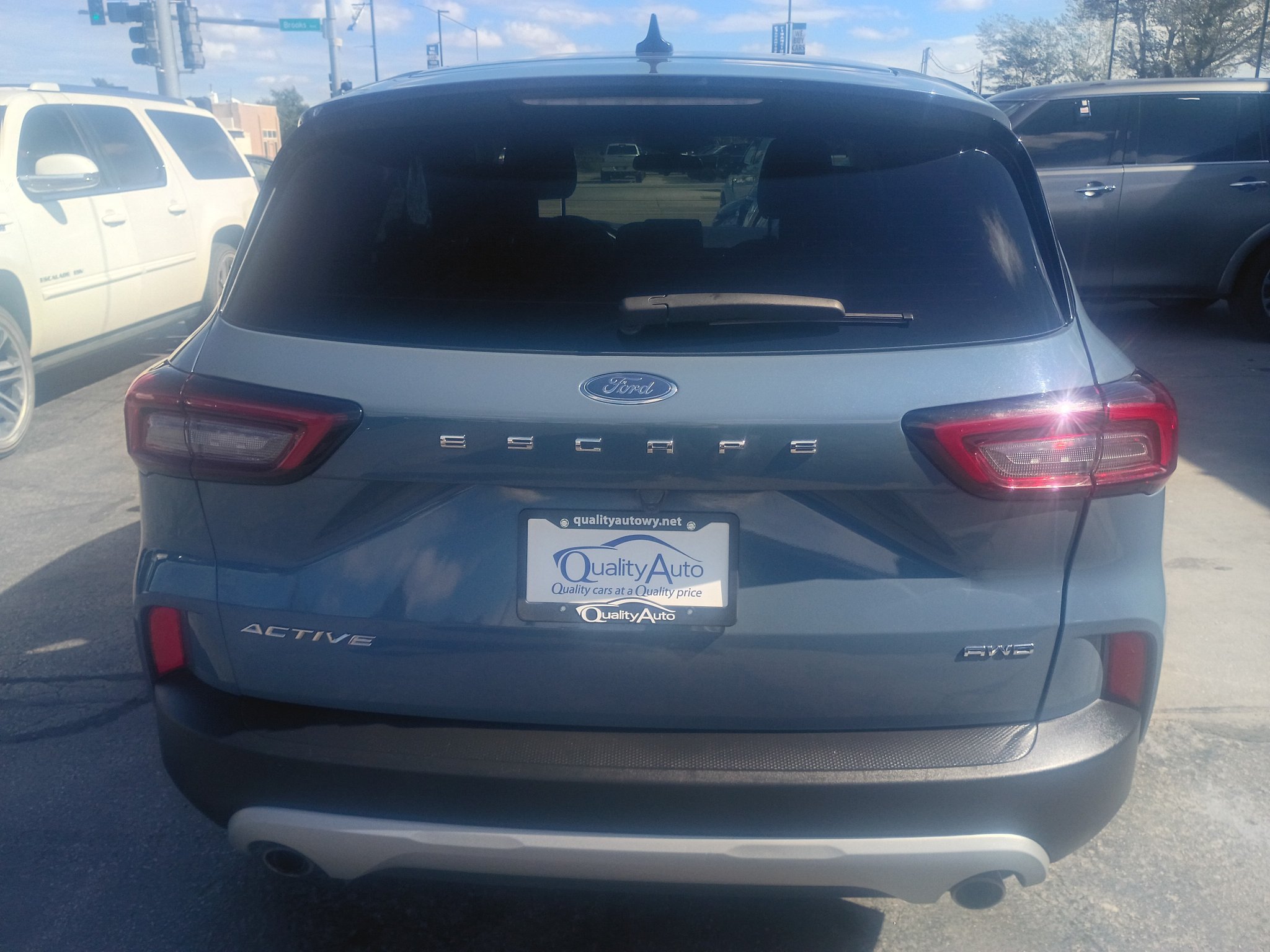 Used 2025 Ford Escape Active AWD/4WD image 7