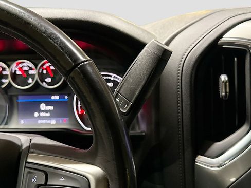 Used 2021 Chevrolet Silverado 1500 LT w/ Z71 Off-Road Package image 19