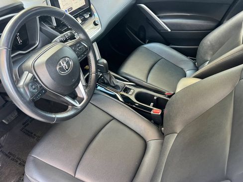 Certified 2023 Toyota Corolla Cross XLE FWD image 10