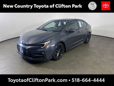 Used 2024 Toyota Corolla SE w/ SE Premium Package FWD image 7