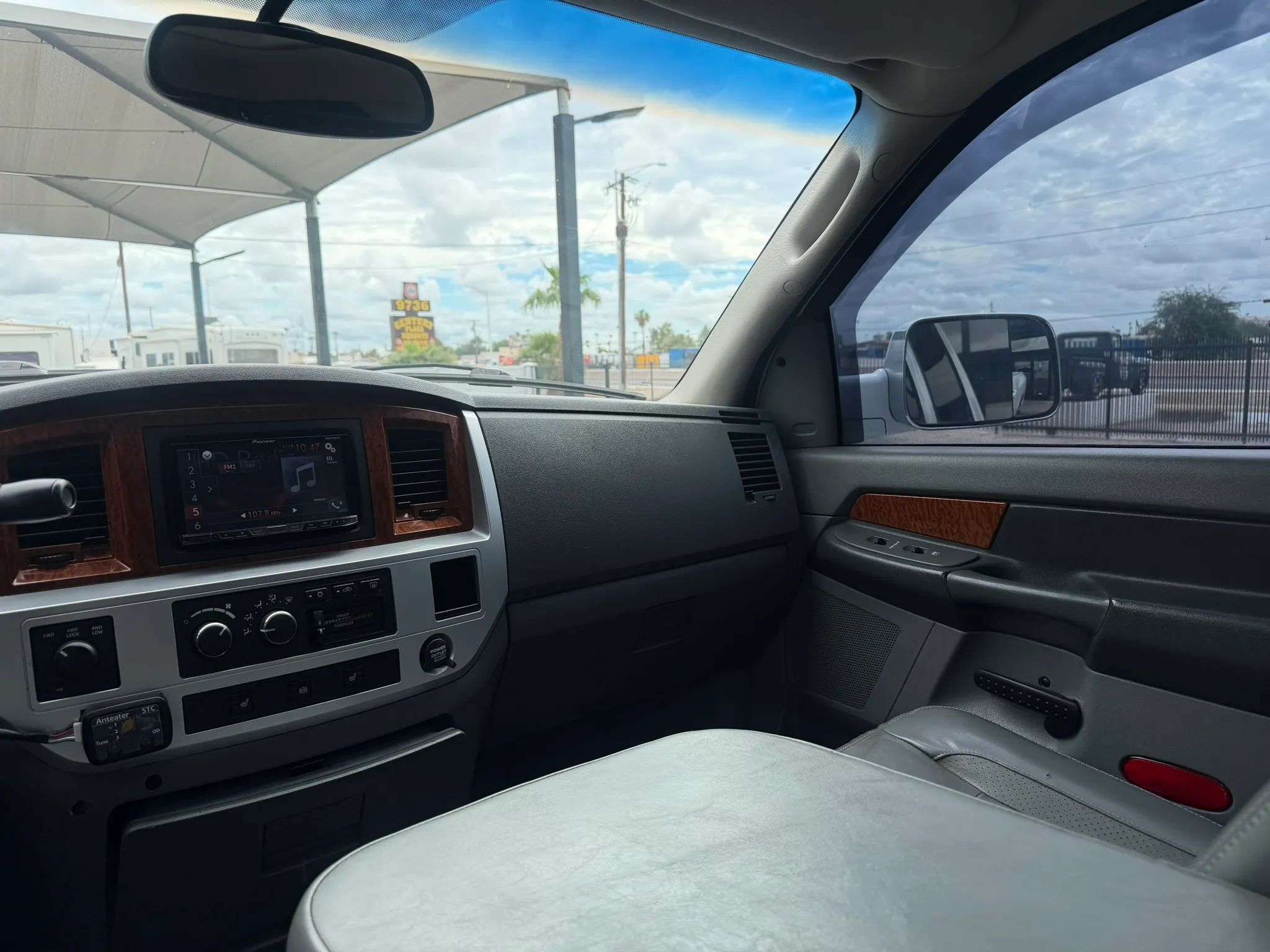 Used 2007 Dodge Ram 2500 Truck Laramie w/ Trailer Tow Group AWD/4WD image 27