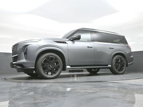 New 2026 INFINITI QX80 4WD w/ Sport Exterior Package image 26