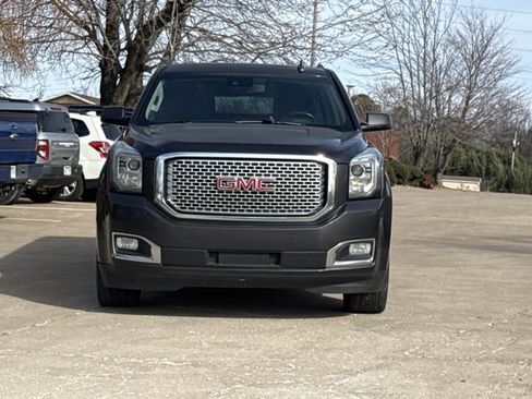 Used 2017 GMC Yukon XL Denali w/ Open Road Package image 2
