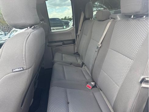 Used 2017 Ford F150 XLT RWD image 13
