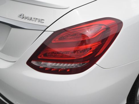 Used 2017 Mercedes-Benz C 300 4MATIC Sedan image 15
