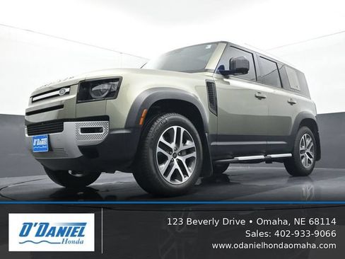 Used 2020 Land Rover Defender 110 HSE AWD/4WD image 9