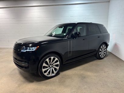 New 2025 Land Rover Range Rover SE