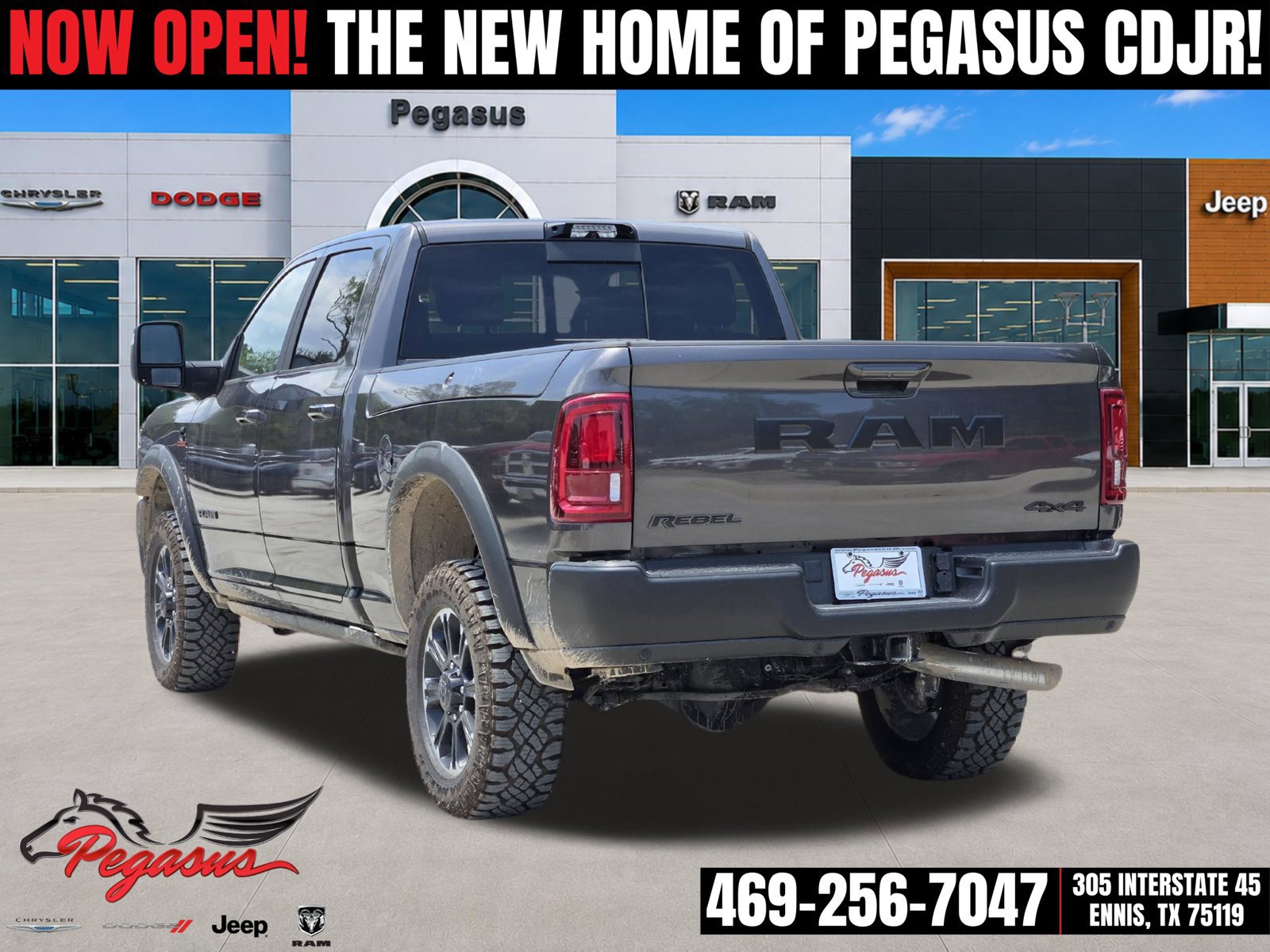 Used 2025 RAM 2500 Rebel w/ Rebel Level 2 Equipment Group AWD/4WD image 4