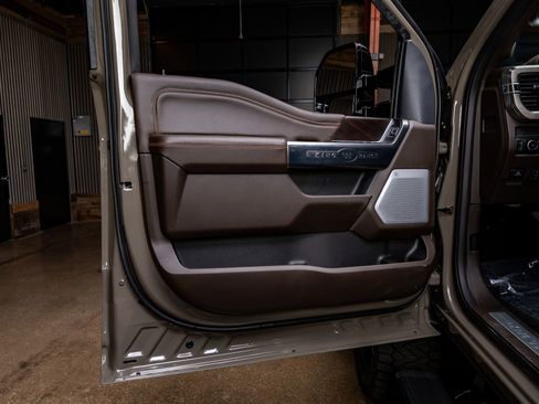 Used 2026 Ford F350 King Ranch w/ Chrome Package image 36