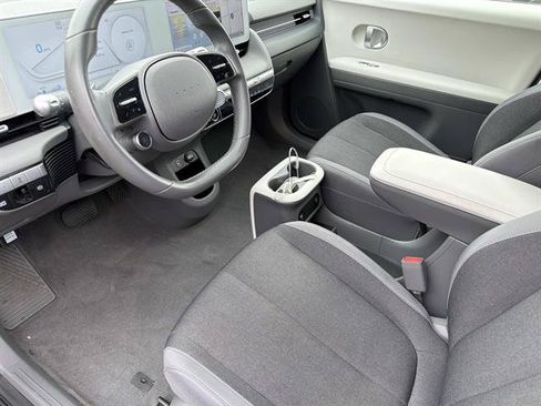 Used 2024 Hyundai Ioniq 5 SE RWD image 14