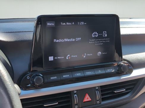 Used 2023 Kia Forte LXS image 16