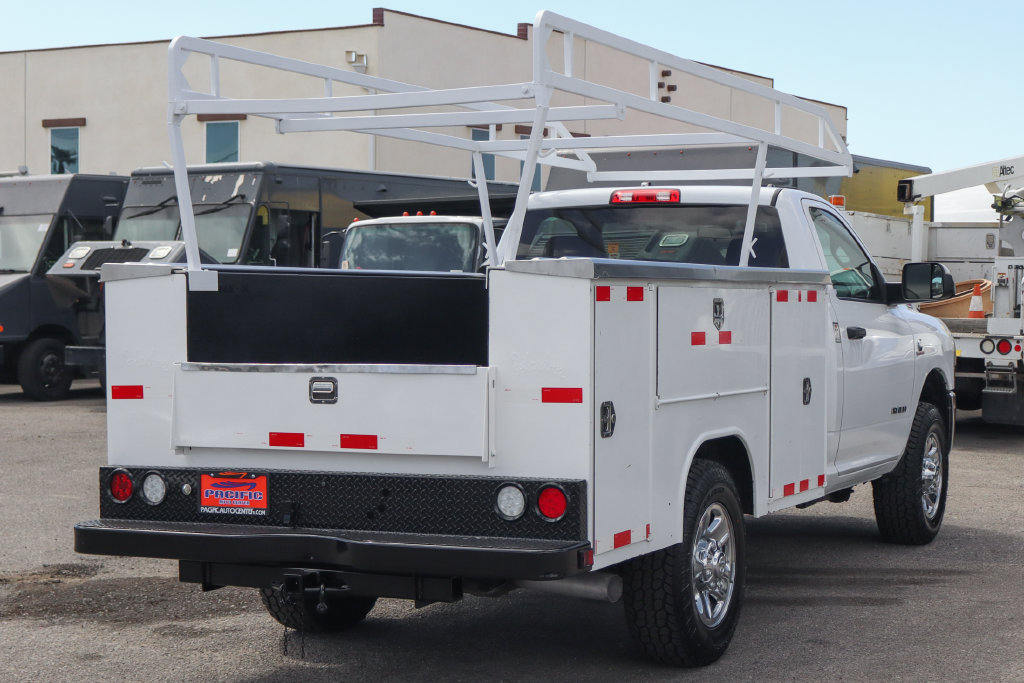 Used 2019 RAM 3500 Tradesman AWD/4WD image 9