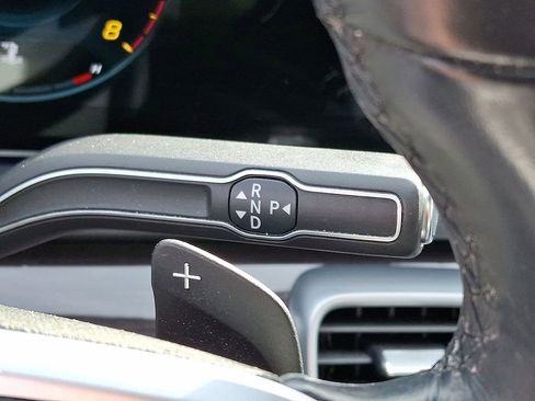 Used 2020 Mercedes-Benz GLE 350 4MATIC image 12