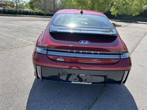 Used 2024 Hyundai Ioniq 6 SE AWD/4WD image 6