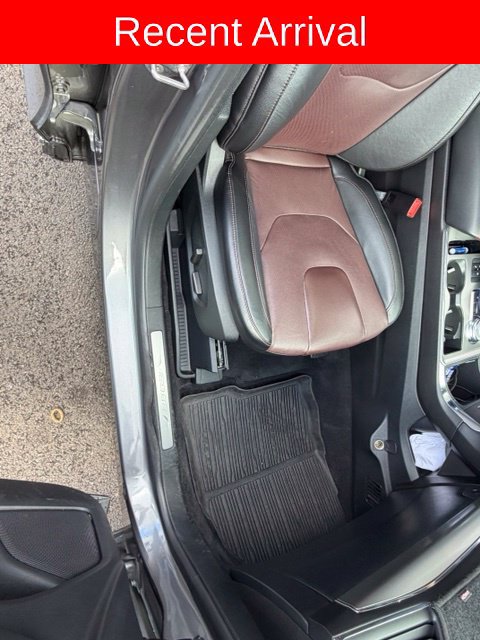 Used 2022 Ford Edge Titanium w/ Equipment Group 301A AWD/4WD image 6