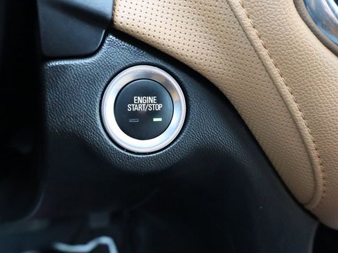 Used 2020 Chevrolet Equinox Premier image 14