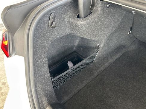 Used 2021 BMW M4 Coupe w/ Executive Package image 33