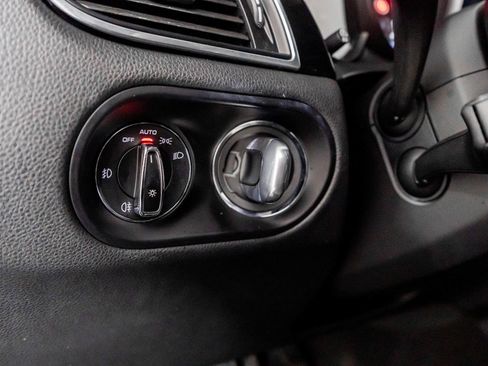 Used 2018 Porsche Macan S image 37