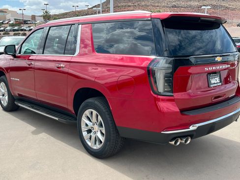 New 2026 Chevrolet Suburban Premier AWD/4WD image 3