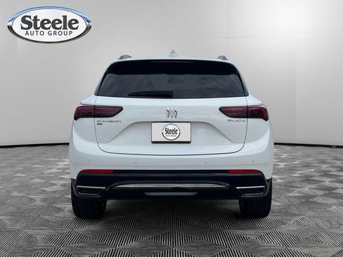 Used 2025 Buick Envision Sport Touring image 4