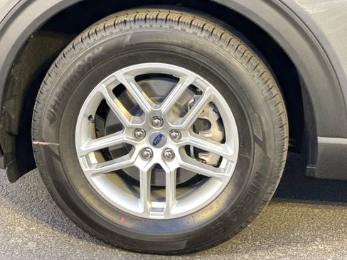 New 2026 Ford Explorer Active w/ Active Comfort Package image 25