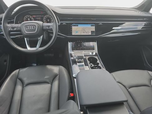 Used 2023 Audi Q7 2.0T Premium Plus w/ Premium Plus Package AWD/4WD image 12