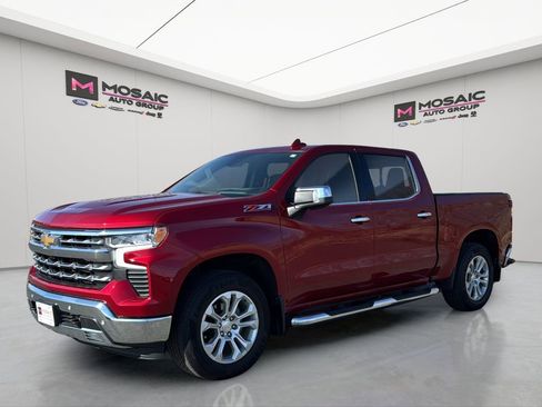 Used 2022 Chevrolet Silverado 1500 LTZ w/ LTZ Premium Package image 3