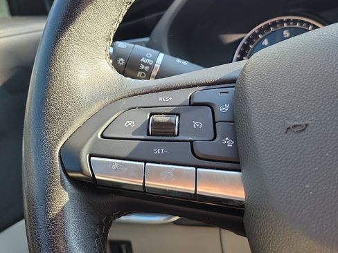 Used 2021 Cadillac XT4 Luxury image 28